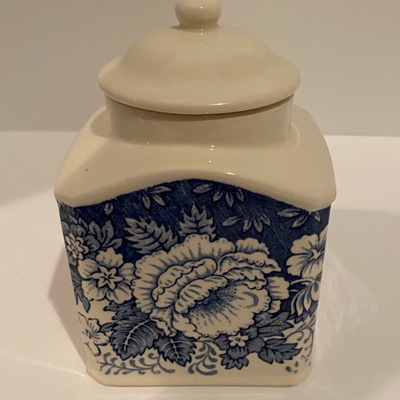 Crabtree & Evelyn Other - Crabtree & Evelyn of London Container